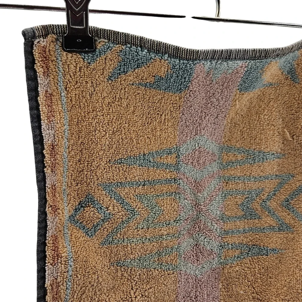 Cotton Aztec Print Wash Cloth‎ Pre Owned Vintage Turquoise Orange Pink No Tag